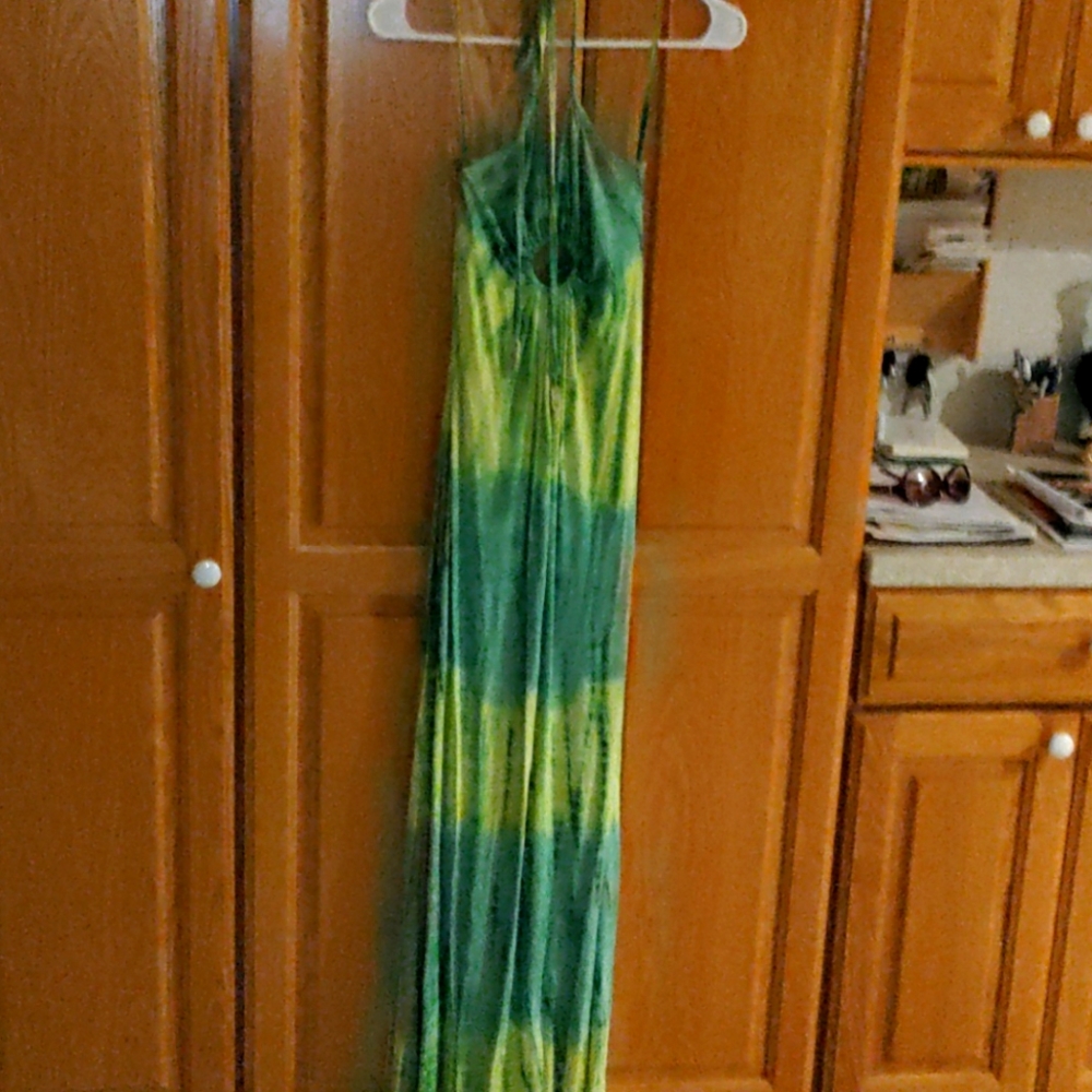 Really cute, long, maxi dress...